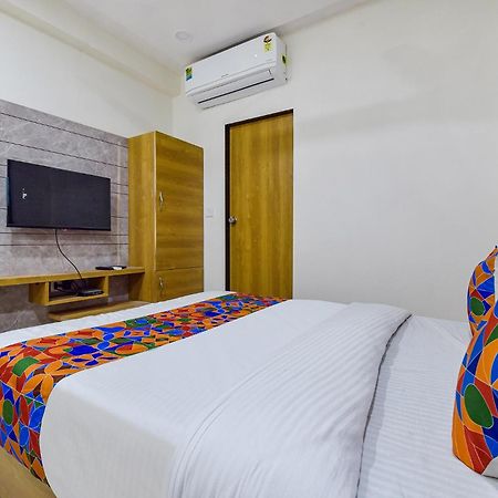 Hotel Green Tree Ahmadabad Zewnętrze zdjęcie