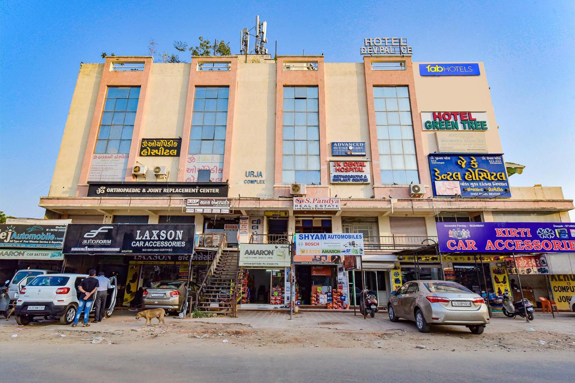 Hotel Green Tree Ahmadabad Zewnętrze zdjęcie
