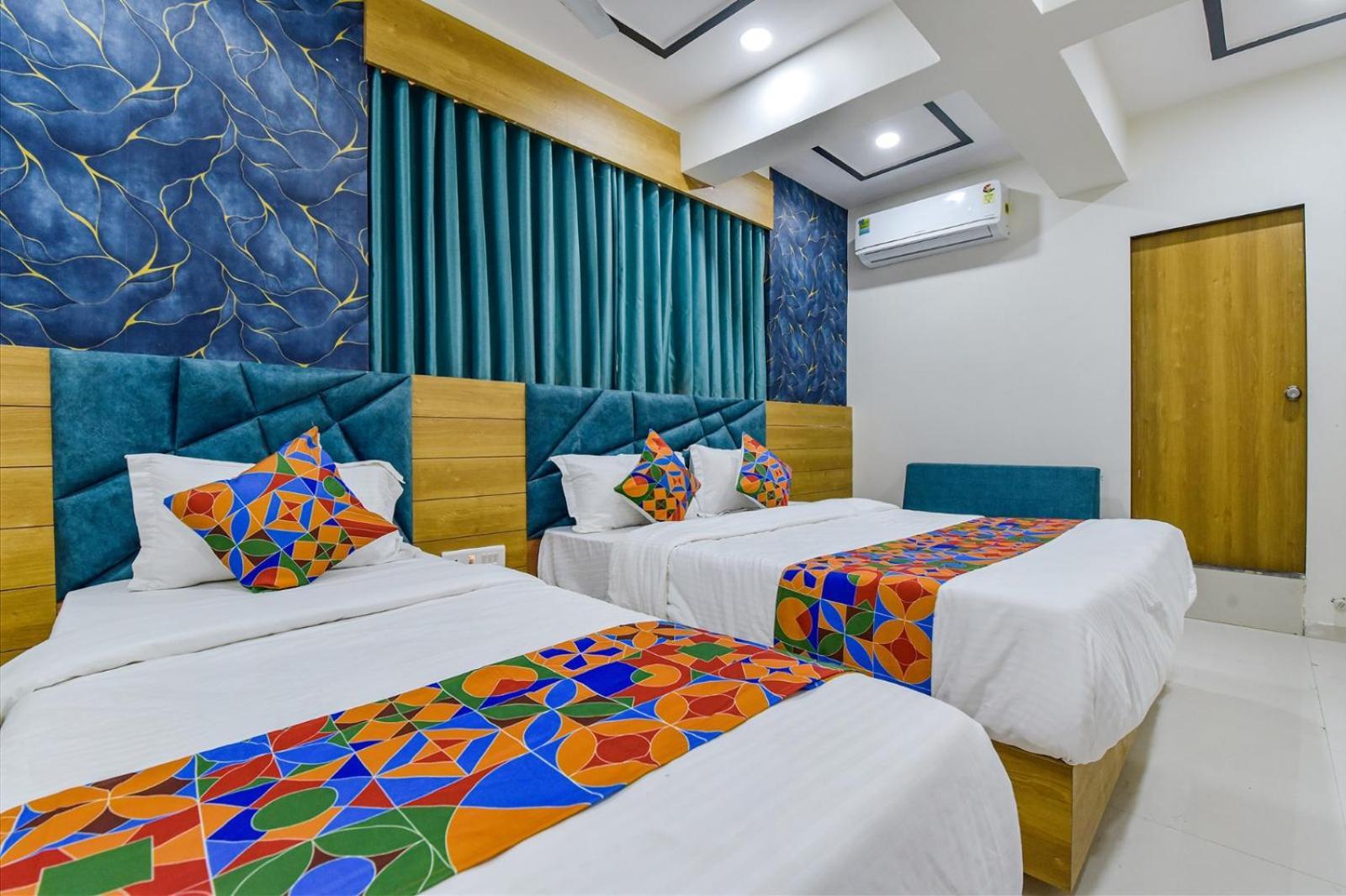 Hotel Green Tree Ahmadabad Zewnętrze zdjęcie